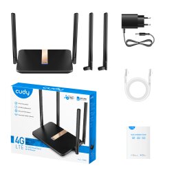 OVP mit Router, Antennen, Netzwerkkabel und Netzteil